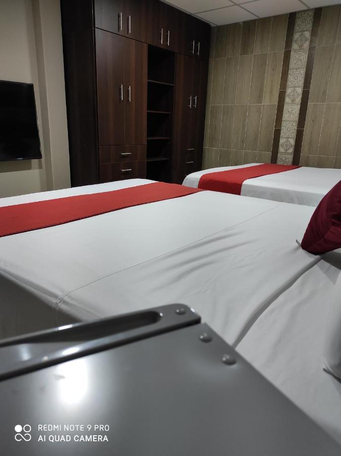 Royalinn Guayaquil Buitenkant foto